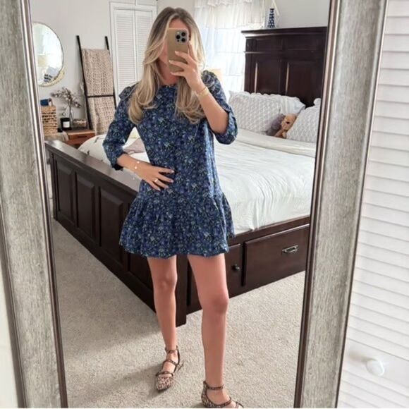 Free People Dresses & Skirts - Free People Women's The Avenue Mini Dress Blue Floral Size S NWOT 97% cotton